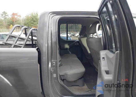 2015 Nissan Frontier Sv z USA, uszkodzony, nr VIN 1N6AD0FV8FN721994